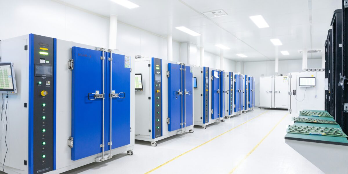 AWS Data Warehouse: Solutions